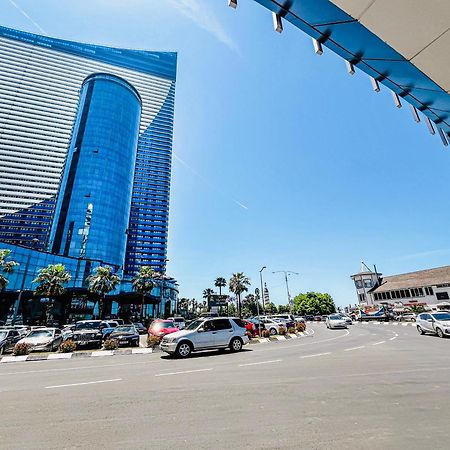 Luxury Batumi Hotel ภายนอก รูปภาพ