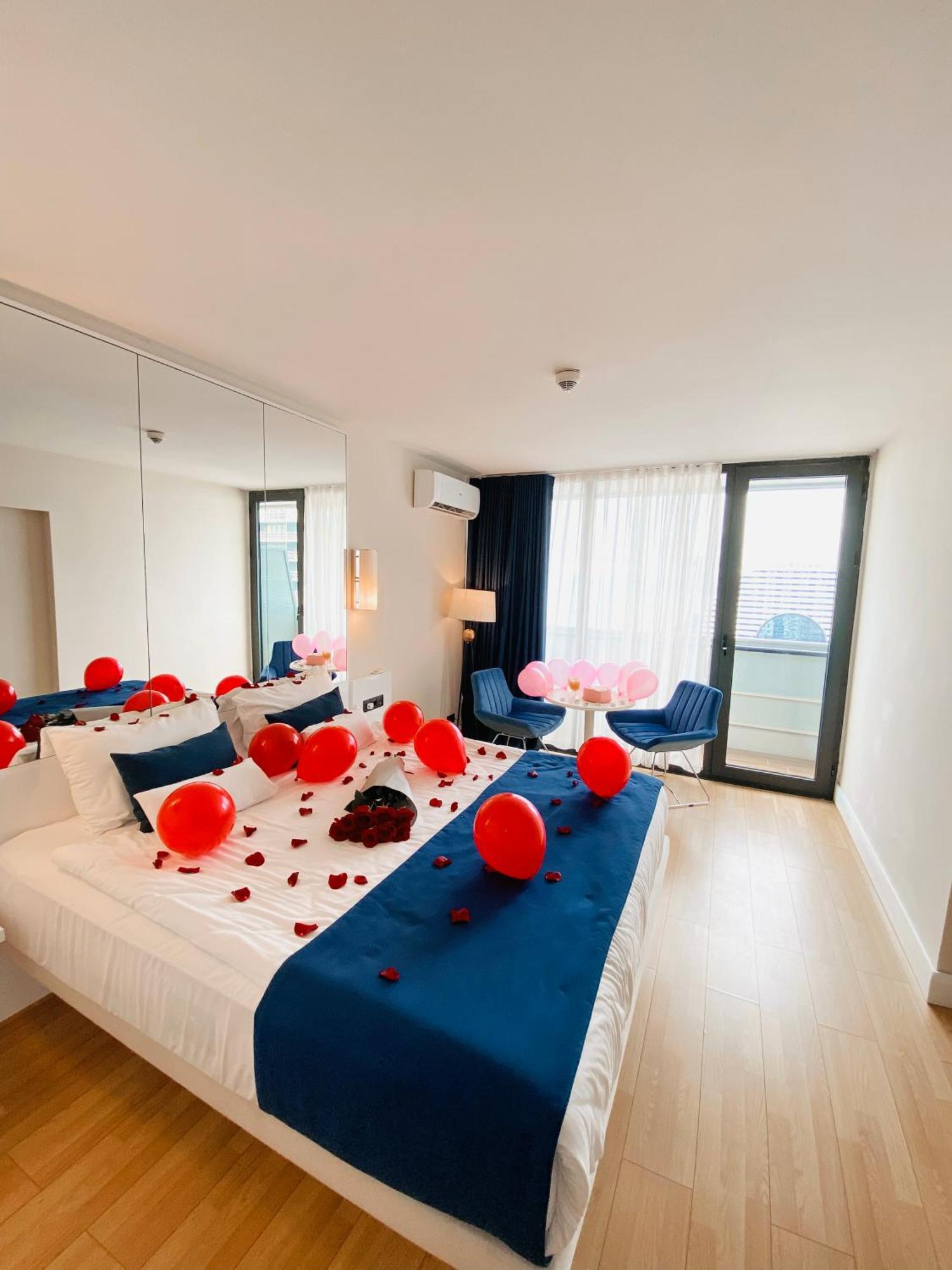 Luxury Batumi Hotel ภายนอก รูปภาพ
