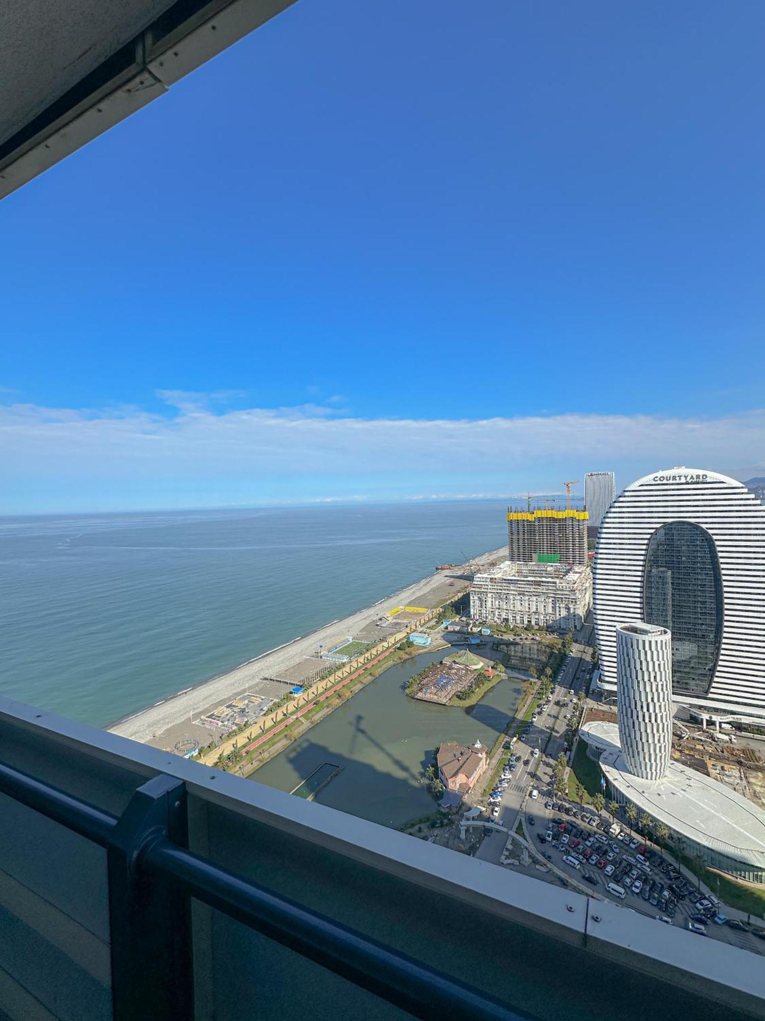 Luxury Batumi Hotel ภายนอก รูปภาพ