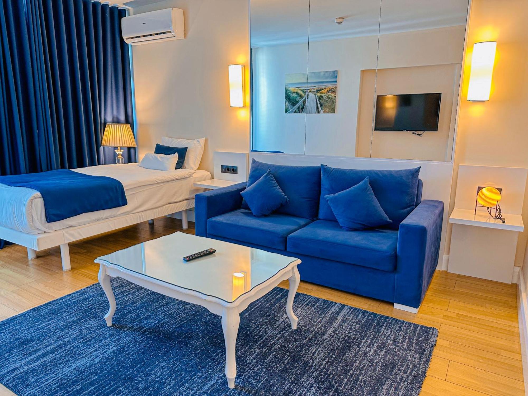 Luxury Batumi Hotel ภายนอก รูปภาพ